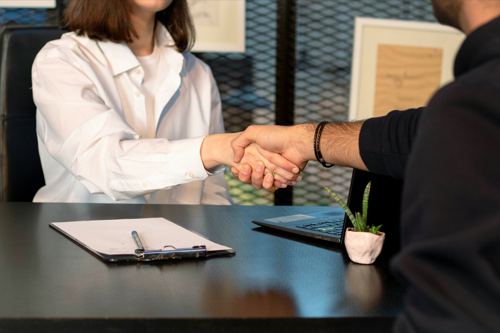 Parent resolving an issue with a school principal